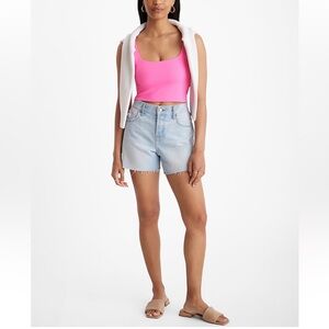 Express Body Contour High Compression Square Neck Cropped Tank